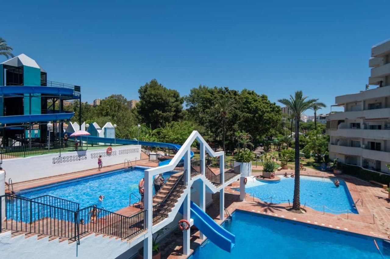 Seafront Benalbeach Apartamento